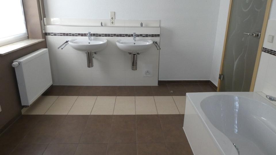 Etagenwohnung Friedrichshafen - 6 Zimmer, 156 m&sup2;, 2.100&euro; | Angebot:25934864