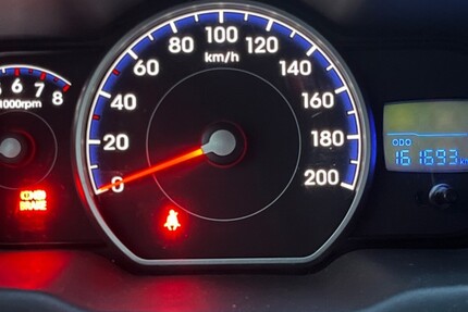 Hyundai i10 162.000 km 1.800 &euro; Weingarten 88250