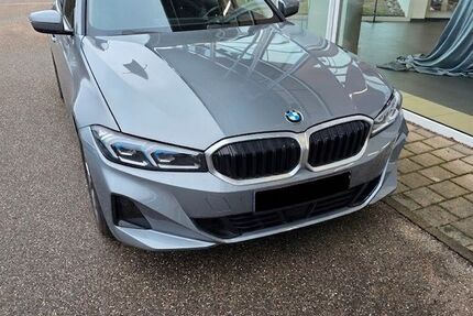BMW 330 124.900 km 33.400 &euro; Friedrichshafen 88046