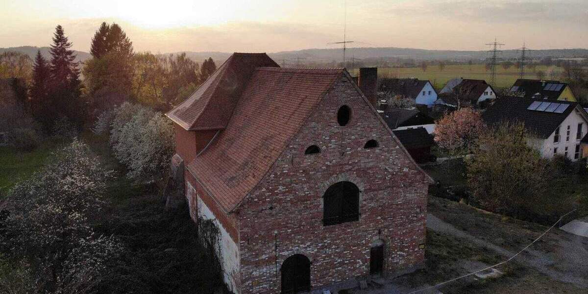 Einfamilienhaus Salem Weildorf - 4 Zimmer, 350 m&sup2;, 520.000&euro; | Angebot:25695284