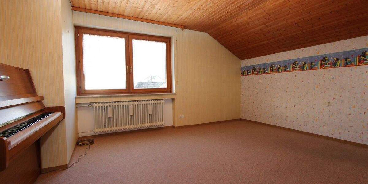Einfamilienhaus Bermatingen - 7 Zimmer, 197 m&sup2;, 645.000&euro; | Angebot:25699787
