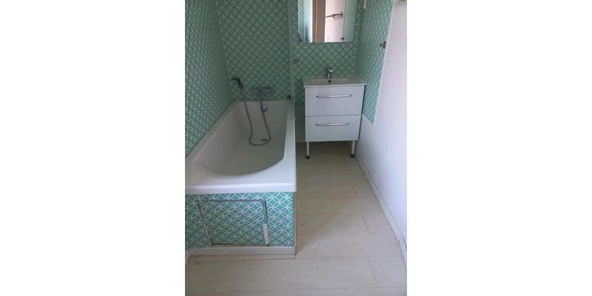 Einfamilienhaus Friedrichshafen Ailingen - 9 Zimmer, 241 m&sup2;, 360.000&euro; | Angebot:25922003