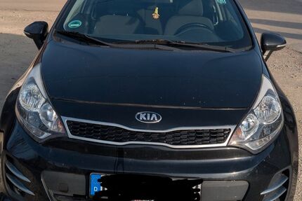 Kia Rio 202.772 km 3.200 &euro; Grünkraut 88287
