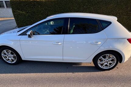 Seat Leon 205.000 km 9.200 &euro; Friedrichshafen 88048
