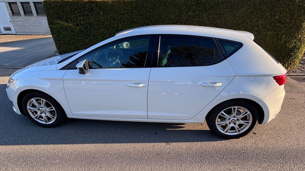Seat Leon 205.000 km 9.200 &euro; Friedrichshafen 88048