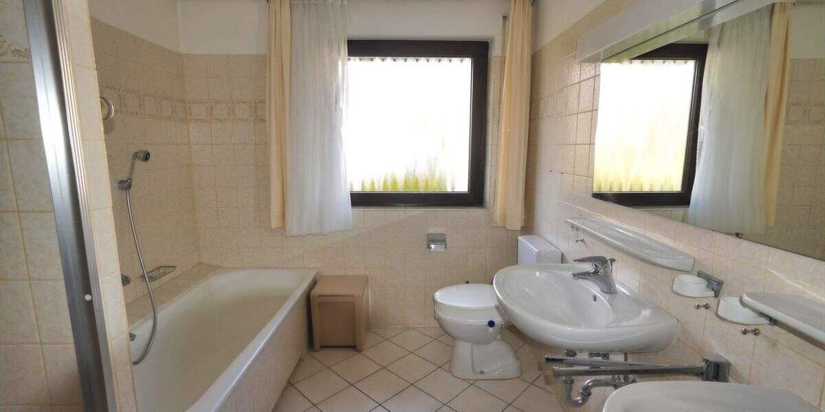 Einfamilienhaus Salem Oberstenweiler - 6 Zimmer, 181 m&sup2;, 495.000&euro; | Angebot:25685128