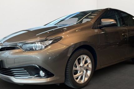 Toyota Auris 92.100 km 11.270 &euro; Überlingen 88662