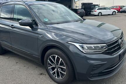 VW Tiguan 100.850 km 20.000 &euro; Ravensburg 88214