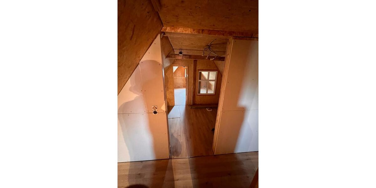 Maisonettenwohnung Ravensburg Eschach - 3.5 Zimmer, 108 m&sup2;, 1.365&euro; | Angebot:26670380