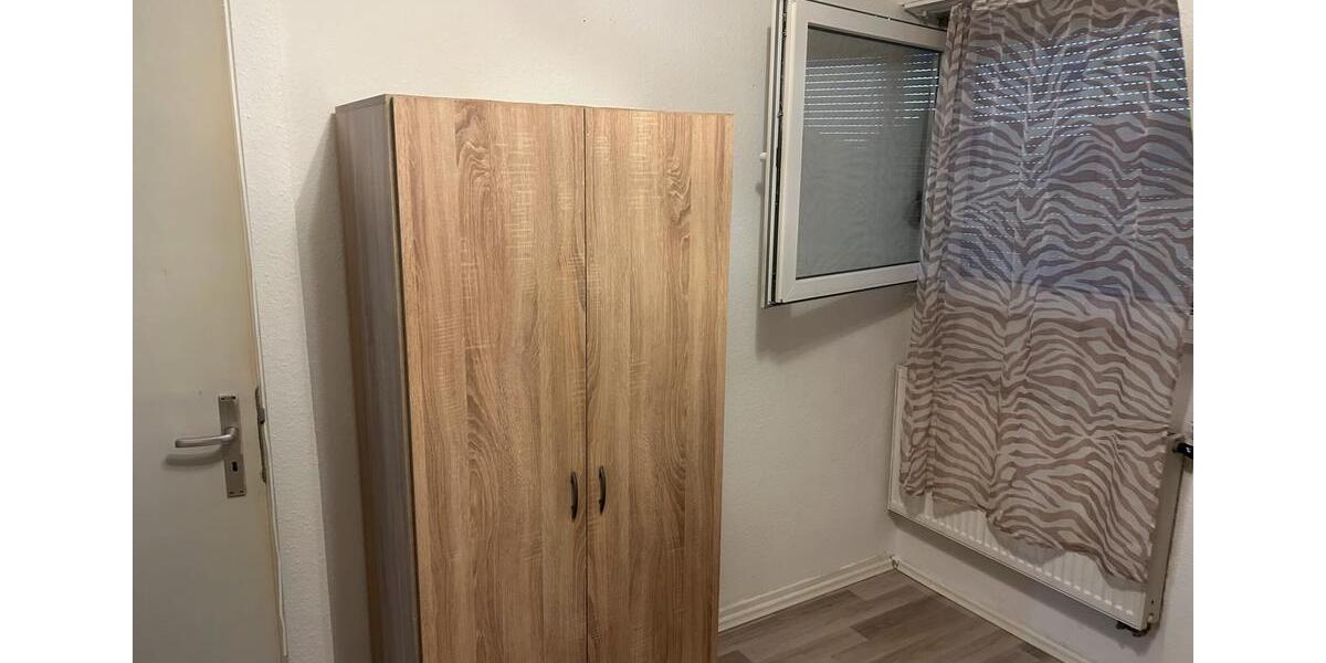 Etagenwohnung Friedrichshafen - 3 Zimmer, 15 m&sup2;, 590&euro; | Angebot:26582431