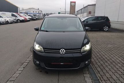 VW Touran 246.000 km 5.499 &euro; Weingarten 88250