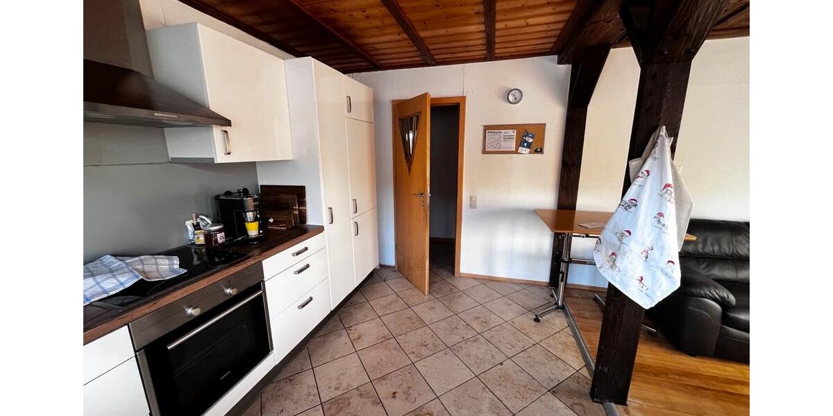 Etagenwohnung Berg - 1 Zimmer, 14 m&sup2;, 395&euro; | Angebot:25964395