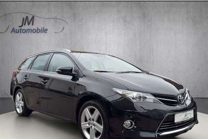 Toyota Auris 143.000 km 8.900 &euro; Meckenbeuren 88074