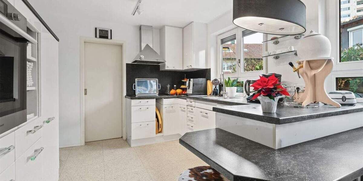 Einfamilienhaus Immenstaad - 1 Zimmer, 189 m&sup2;, 990.000&euro; | Angebot:25679967