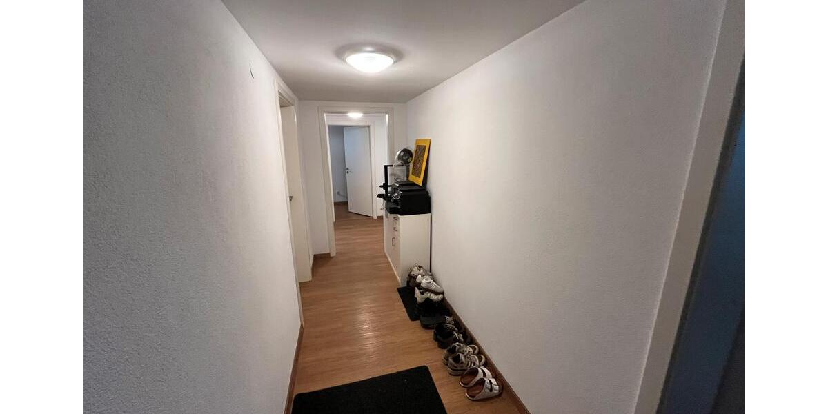 Etagenwohnung Konstanz Allmannsdorf - 16 Zimmer, 72 m&sup2;, 400&euro; | Angebot:25900849