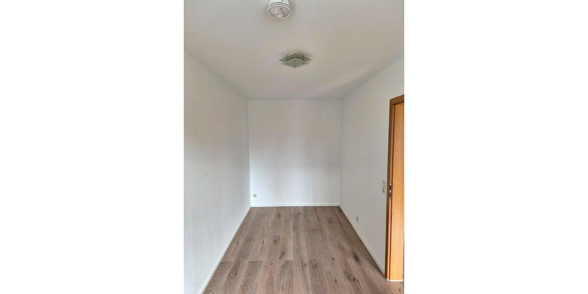 Erdgeschoßwohnung Weingarten - 2 Zimmer, 42 m&sup2;, 650&euro; | Angebot:25932442