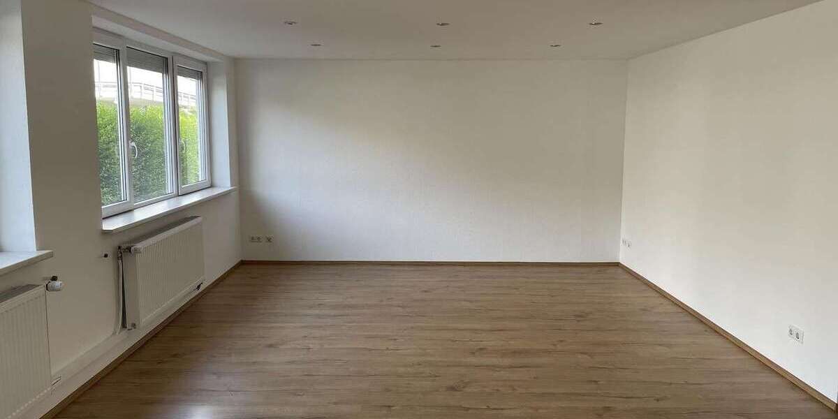Etagenwohnung Meersburg - 3 Zimmer, 118 m&sup2;, 1.298&euro; | Angebot:26871870