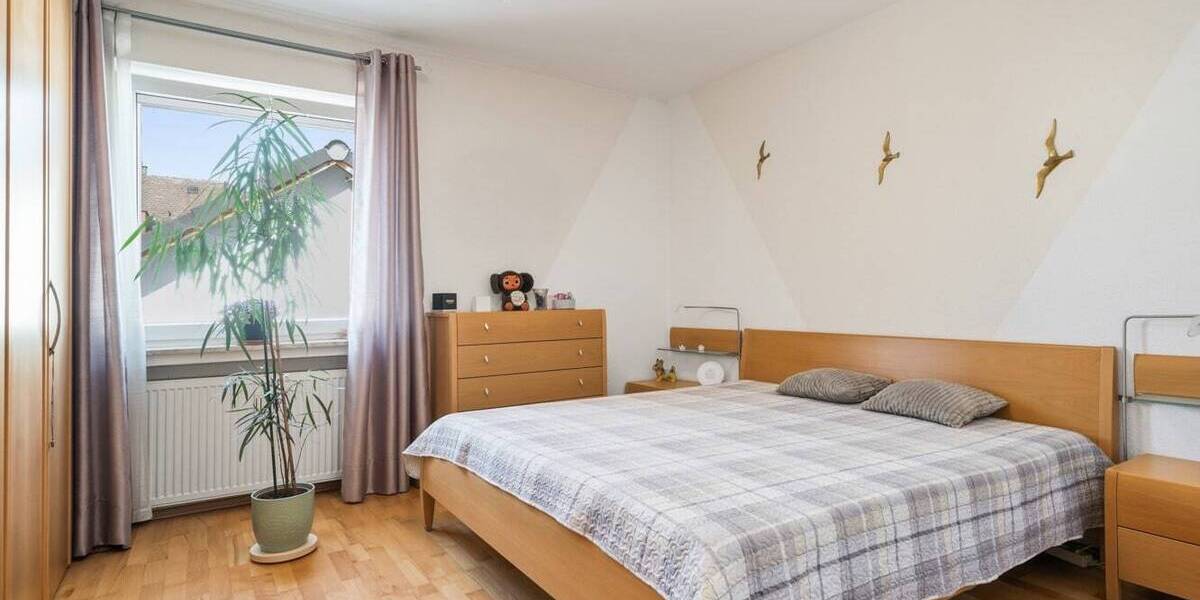 Etagenwohnung Friedrichshafen Allmannsweiler - 4 Zimmer, 92 m&sup2;, 350.000&euro; | Angebot:25996452