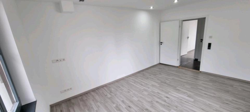 Etagenwohnung Tettnang - 4 Zimmer, 89 m&sup2;, 1.000&euro; | Angebot:26017331