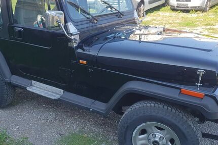 Jeep Wrangler 153.000 km 14.985 &euro; Konstanz 78462