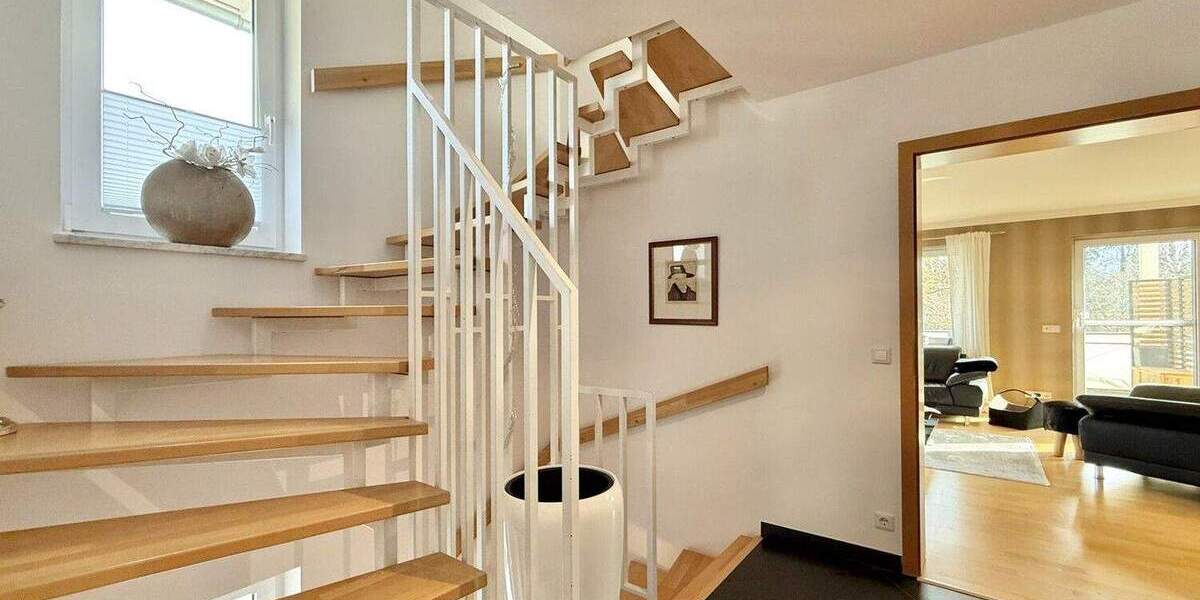 Mehrfamilienhaus, Wohnhaus Uhldingen-Mühlhofen Oberuhldingen - 7 Zimmer, 207 m&sup2;, 984.000&euro; | Angebot:25732882