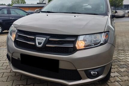 Dacia Sandero 98.000 km 5.990 &euro; Tettnang 88069
