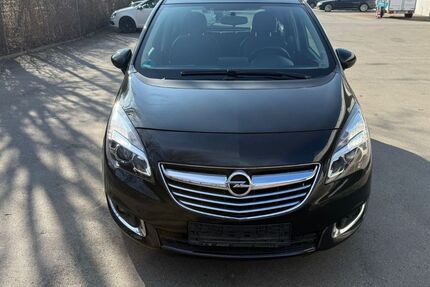 Opel Meriva 157.000 km 3.999 &euro; Weingarten 88250