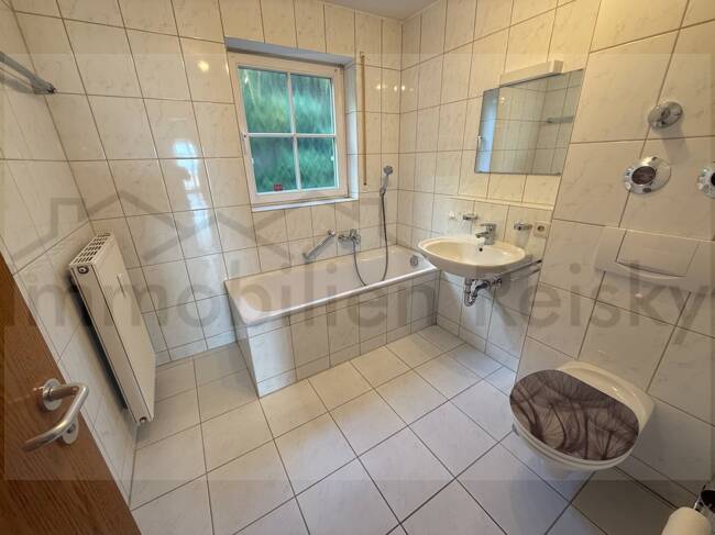 Etagenwohnung Überlingen Nußdorf - 3 Zimmer, 87 m&sup2;, 469.000&euro; | Angebot:25985412
