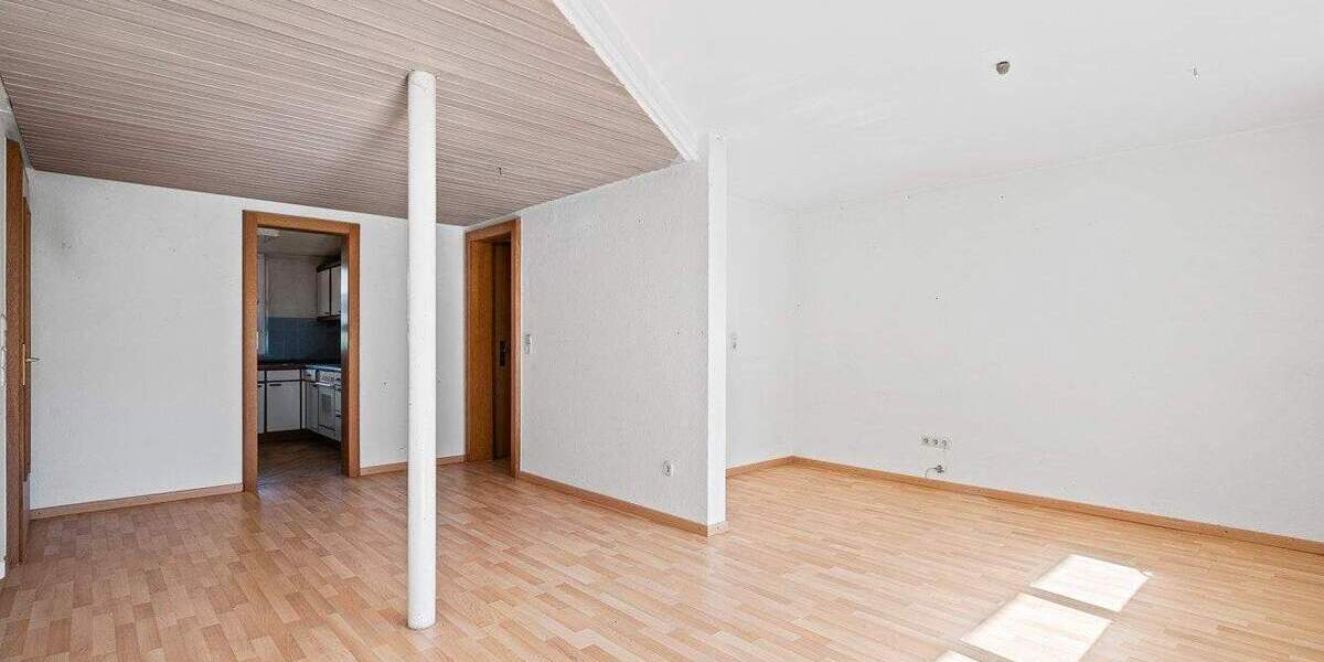 Mehrfamilienhaus, Wohnhaus Konstanz Allmannsdorf - 9 Zimmer, 217 m&sup2;, 940.000&euro; | Angebot:25731015