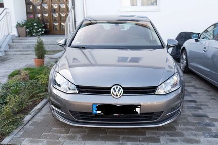 VW Golf 122.000 km 9.990 &euro; Konstanz 78464