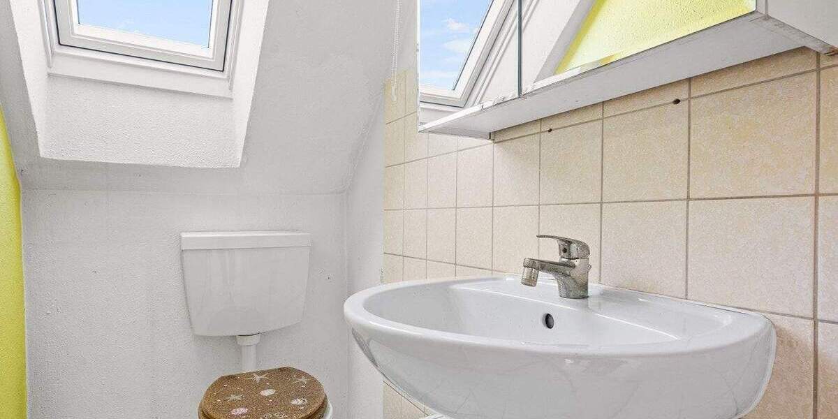 Mehrfamilienhaus, Wohnhaus Konstanz Allmannsdorf - 9 Zimmer, 217 m&sup2;, 940.000&euro; | Angebot:25731015