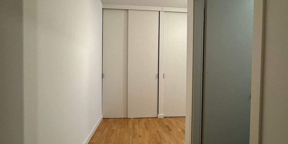 Etagenwohnung Konstanz Petershausen - 2 Zimmer, 68 m&sup2;, 1.310&euro; | Angebot:25701853