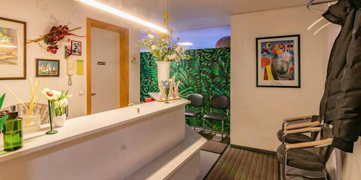 Gewerbeobjekt Friedrichshafen - 1 Zimmer, 90 m&sup2;, 298.000&euro; | Angebot:26107423