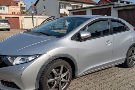 Honda Civic 91.600 km 7.900 &euro; Kressbronn 88079