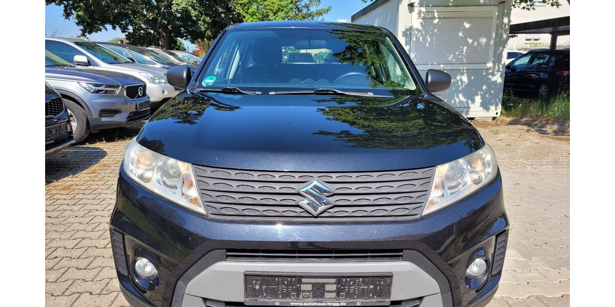 Suzuki Vitara 153.500 km 7.900 &euro; Kressbronn 88079