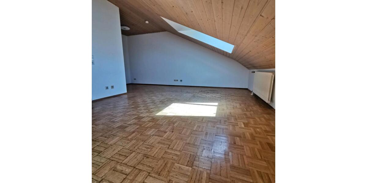 Dachgeschoßwohnung Konstanz Konstanz-Fürstenberg - 1 Zimmer, 30 m&sup2;, 190.000&euro; | Angebot:26879609