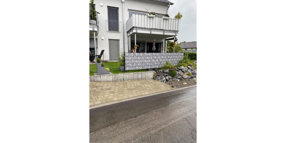 Dachgeschoßwohnung Bermatingen - 3 Zimmer, 95 m&sup2;, 1.400&euro; | Angebot:24567242