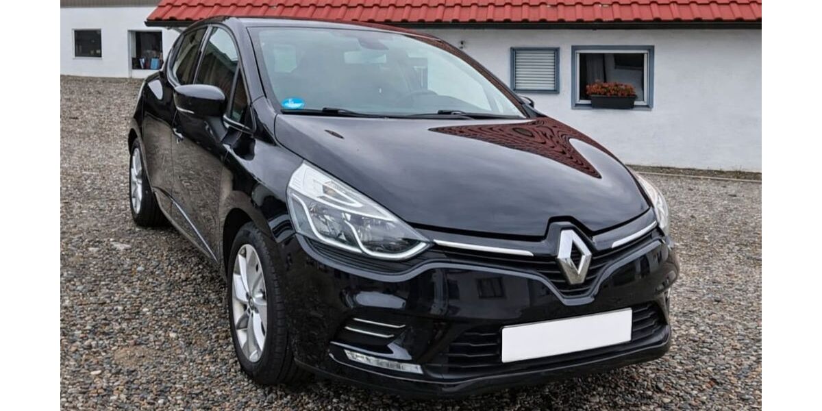 Renault Clio 152.700 km 6.300 &euro; Deggenhausertal 88693