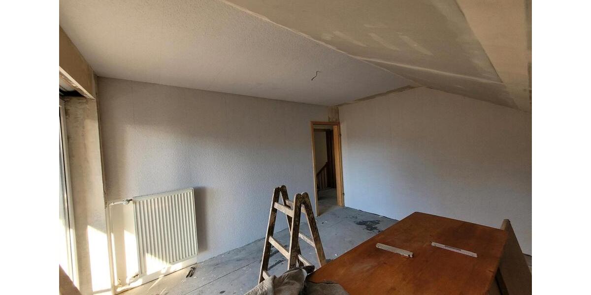 Dachgeschoßwohnung Frickingen - 4 Zimmer, 88 m&sup2;, 1.300&euro; | Angebot:24431604