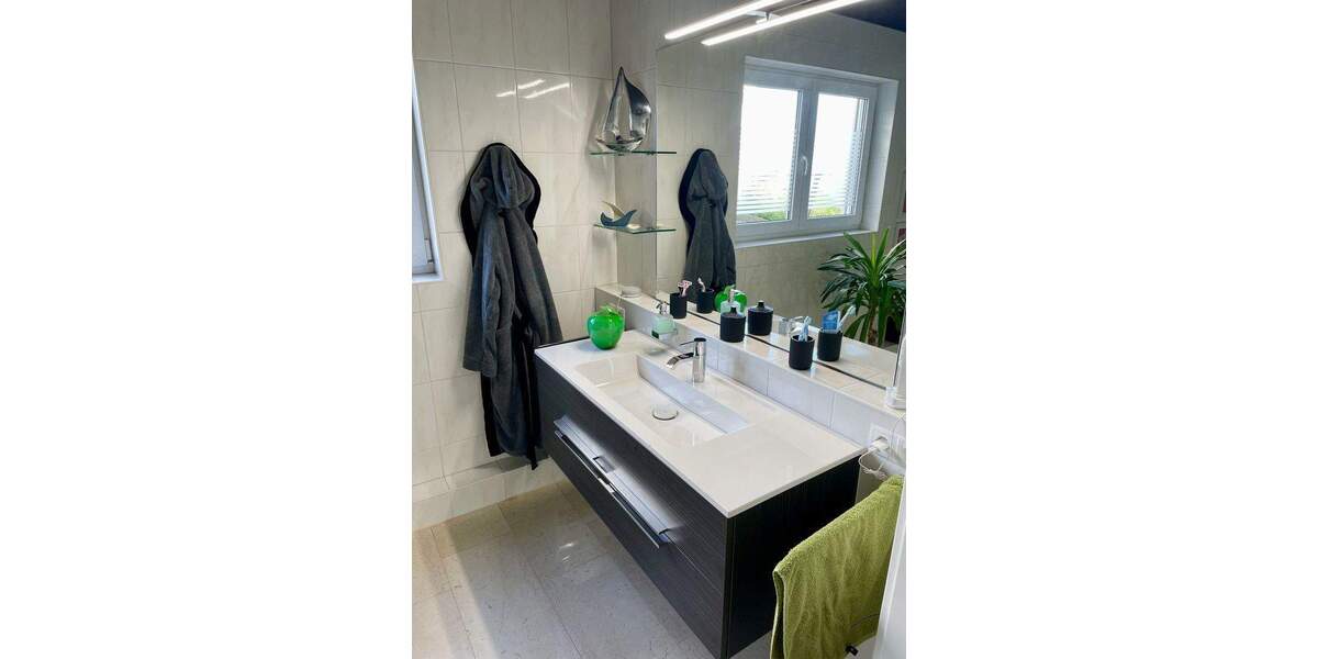 Doppelhaushälfte Tettnang - 6 Zimmer, 224 m&sup2;, 1.195.000&euro; | Angebot:25657310