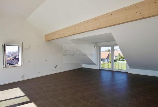 Dachgeschoßwohnung Heiligenberg - 3 Zimmer, 112 m&sup2;, 1.230&euro; | Angebot:26727638