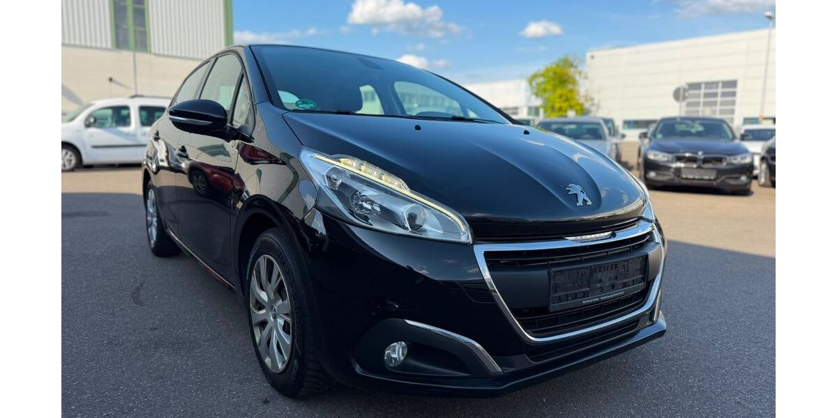 Peugeot 208 170.418 km 3.500 &euro; Ravensburg 88214