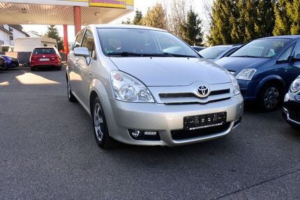 Toyota Corolla Verso 150.000 km 2.999 &euro; Wangen 88239