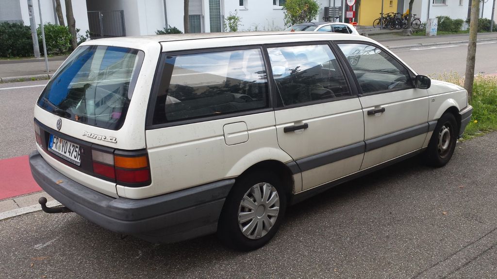 VW Passat 180.000 km 2.000 &euro; Friedrichshafen 88045