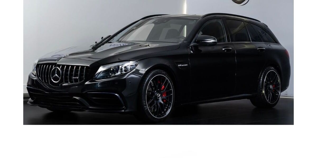 Mercedes-Benz C 63 AMG 22.850 km 69.700 &euro; Konstanz 78467