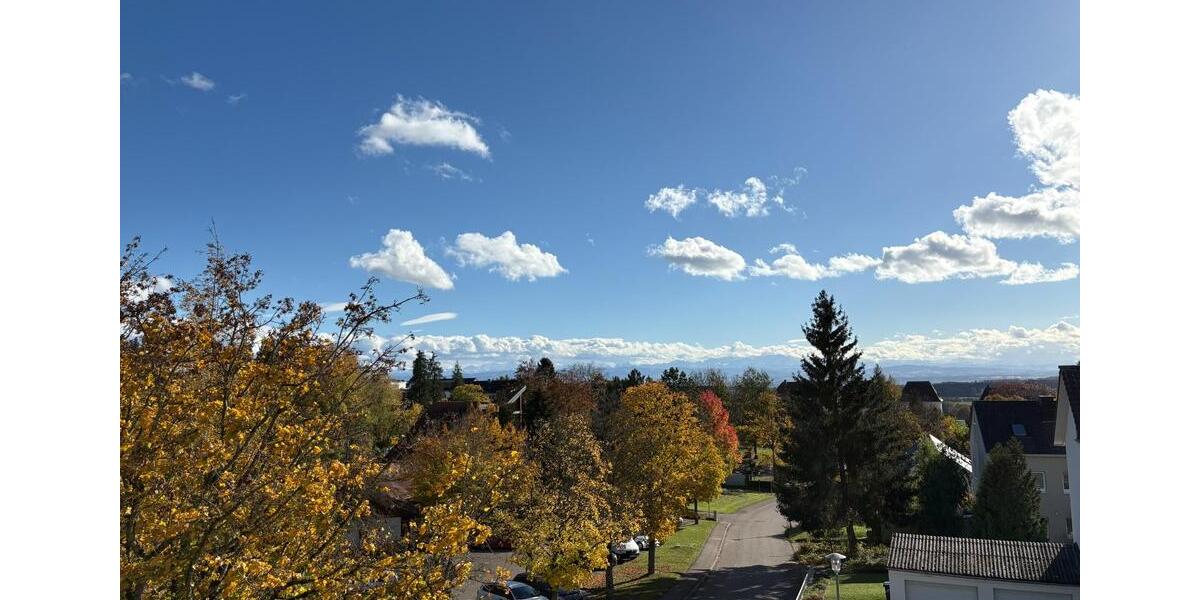 Dachgeschoßwohnung Markdorf - 3 Zimmer, 102 m&sup2;, 1.718&euro; | Angebot:25613593