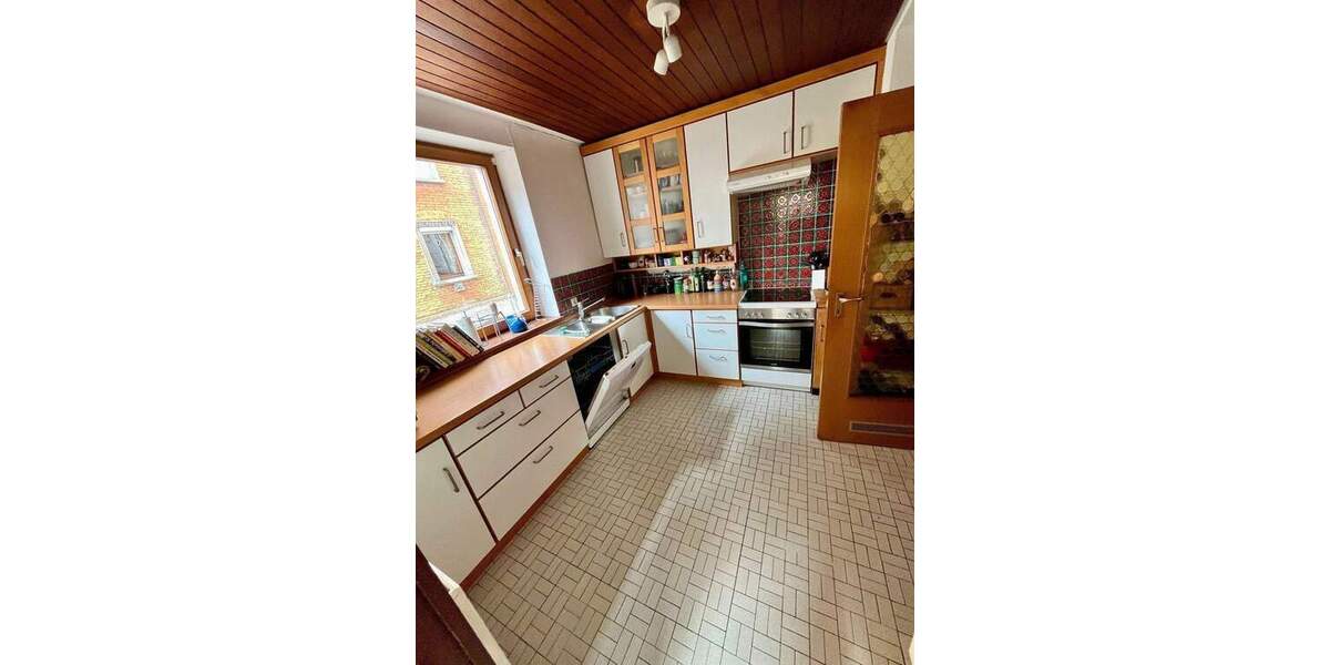 Mehrfamilienhaus, Wohnhaus Friedrichshafen - 9 Zimmer, 550.000&euro; | Angebot:25689685