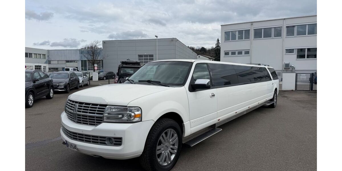 Lincoln Navigator 150.000 km 29.900 &euro; Ravensburg 88214