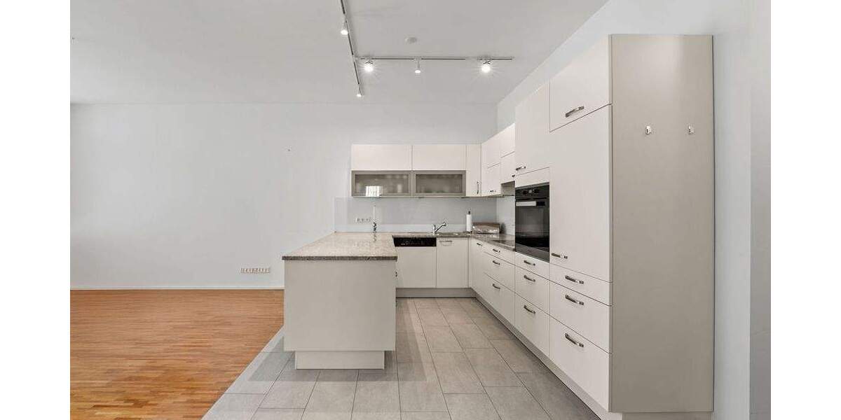 Etagenwohnung Ravensburg Innenstadt - 4 Zimmer, 108 m&sup2;, 525.000&euro; | Angebot:25663672