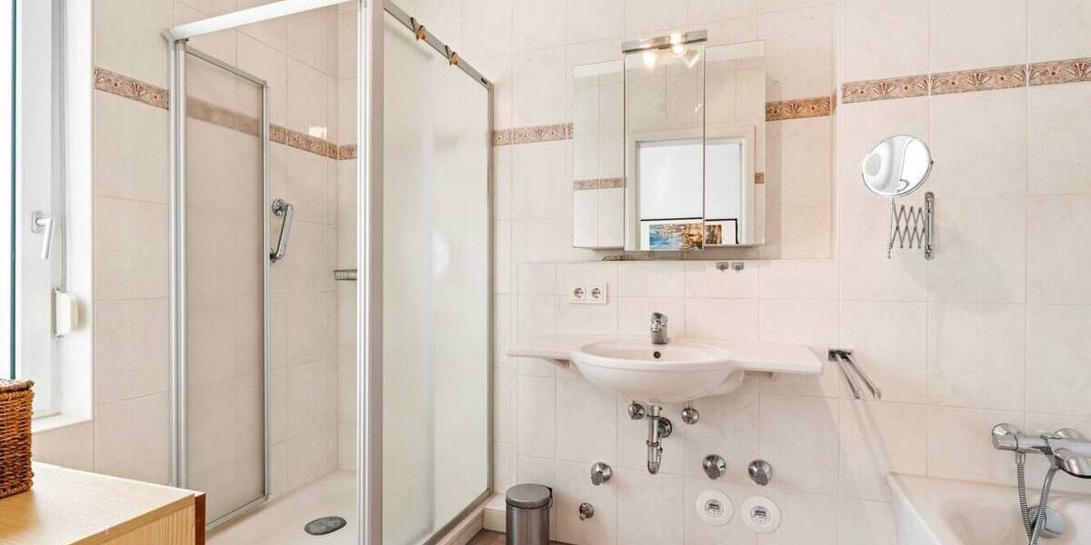 Etagenwohnung Überlingen Nußdorf - 3 Zimmer, 105 m&sup2;, 689.000&euro; | Angebot:26015707